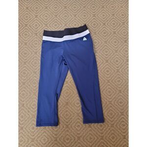 ~ Womens dark blue Reebok athletic capri leggings - size M